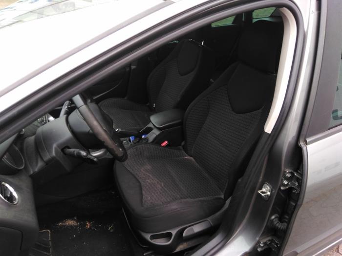 Peugeot 308 SW 1.6 VTI 16V Sloopvoertuig (2008, Grijs)