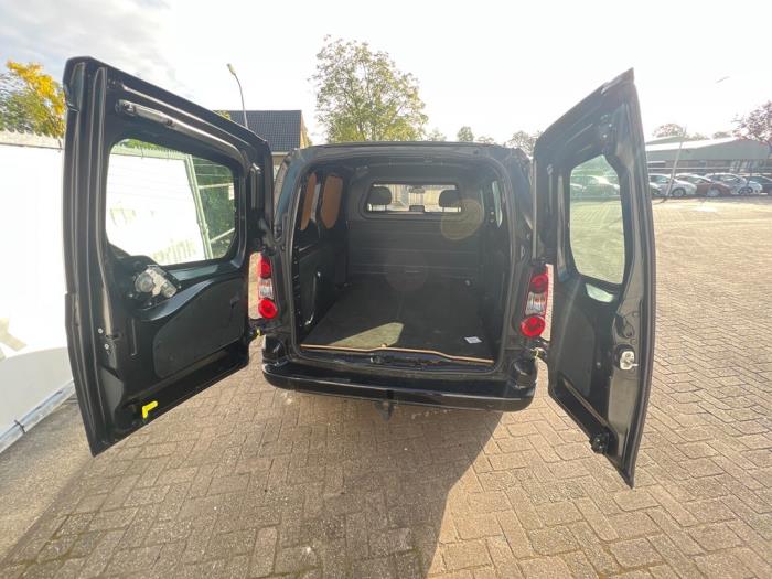 Peugeot Partner 1.6 HDI 90 Sloopvoertuig (2013, Zwart)