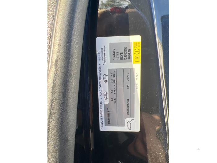 Peugeot Partner 1.6 HDI 90 Sloopvoertuig (2013, Zwart)