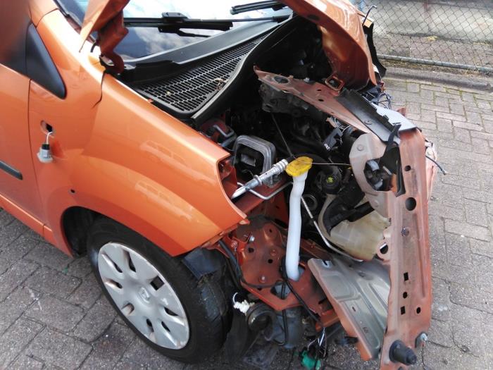 Renault Twingo II 1.2 Sloopvoertuig (2009, Oranje)