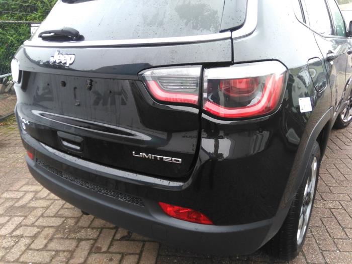 Jeep Compass II 1.4 Multi Air2 16V 4x4 Sloopvoertuig (2017, Zwart)