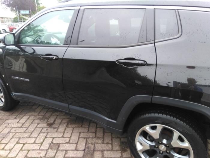 Jeep Compass II 1.4 Multi Air2 16V 4x4 Sloopvoertuig (2017, Zwart)