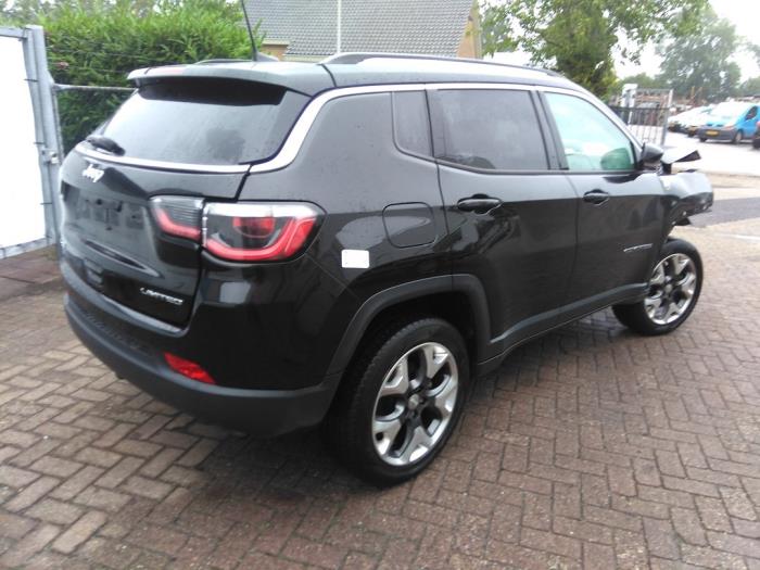 Jeep Compass II 1.4 Multi Air2 16V 4x4 Sloopvoertuig (2017, Zwart)