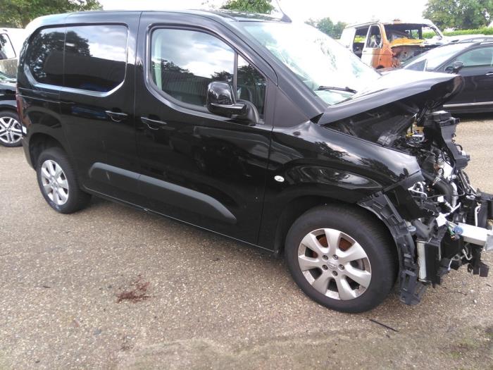 Opel Combo Cargo 1.5 CDTI 130 Sloopvoertuig (2020, Zwart)