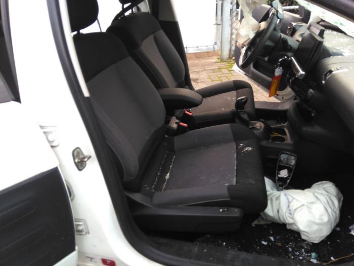 Citroen C4 Cactus 1.6 Blue Hdi 100 Sloopvoertuig (2015, Wit)