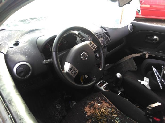 Nissan Note 1.6 16V Sloopvoertuig (2010, Zwart)