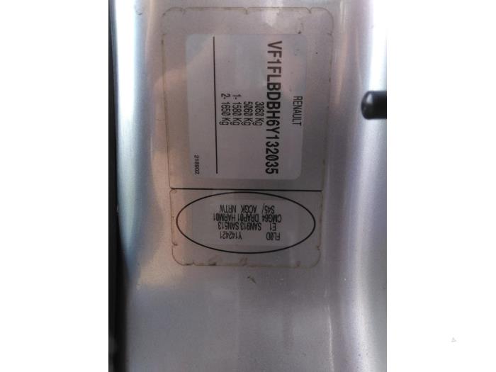 Renault Trafic New 2.5 dCi 16V 135 Sloopvoertuig (2006, Grijs)