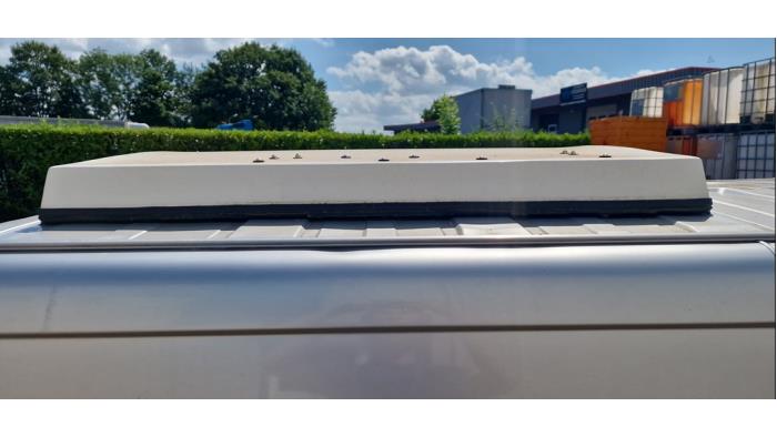 Renault Trafic New 2.5 dCi 16V 135 Sloopvoertuig (2006, Grijs)