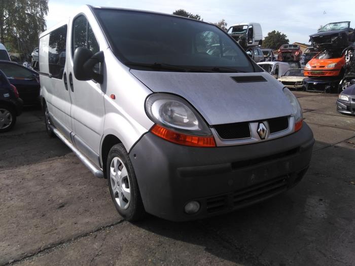 Renault Trafic New 2.5 dCi 16V 135 Sloopvoertuig (2006, Grijs)