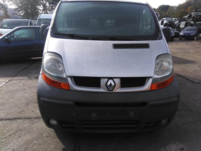 Renault Trafic New 2.5 dCi 16V 135 Sloopvoertuig (2006, Grijs)