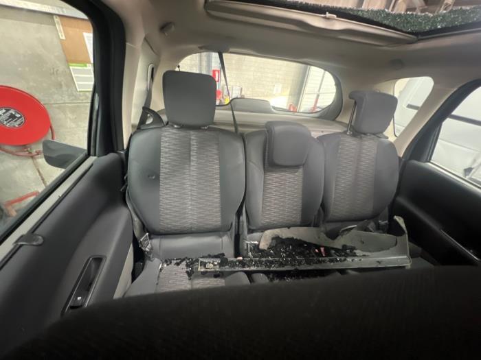 Renault Scénic II 2.0 16V Sloopvoertuig (2007, Grijs)