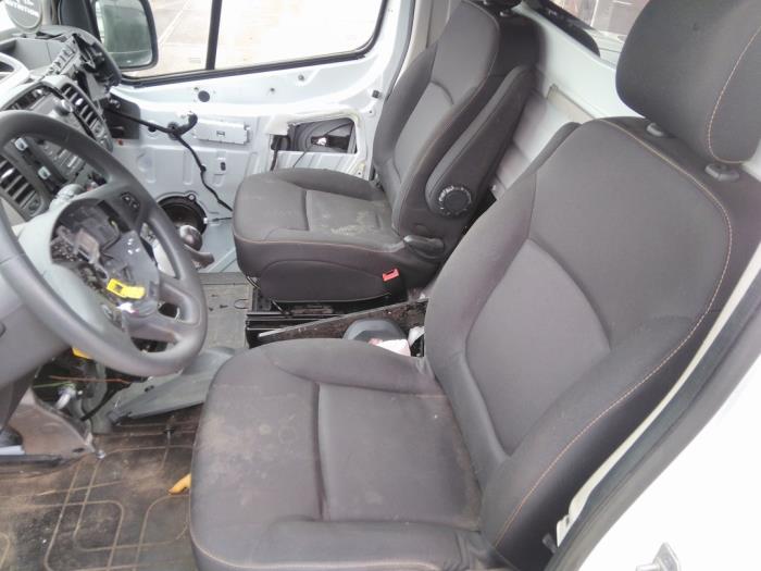 Renault Trafic 1.6 dCi 125 Twin Turbo Sloopvoertuig (2016, Wit)