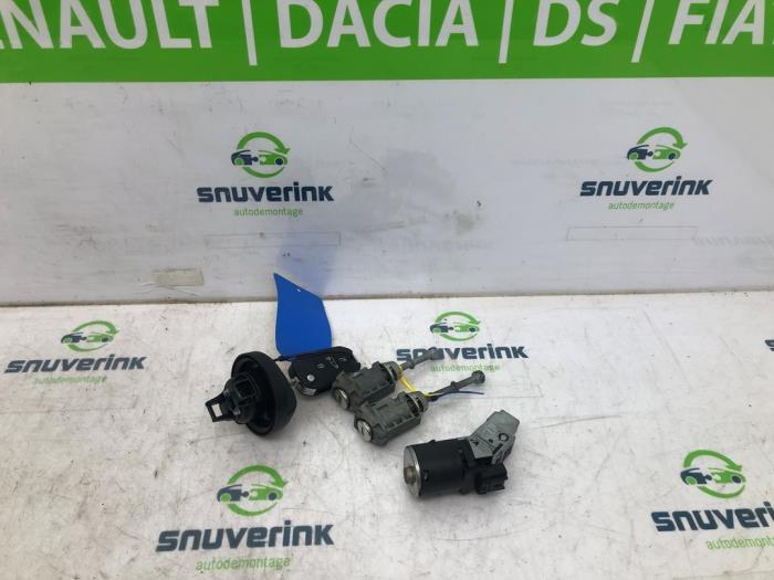 Peugeot Expert 2.0 Blue HDi 120 16V Sloopvoertuig (2017, Wit)