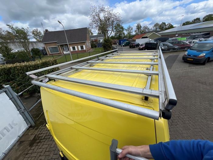 Renault Master III 2.3 dCi 150 16V Occasion (2019, Geel)