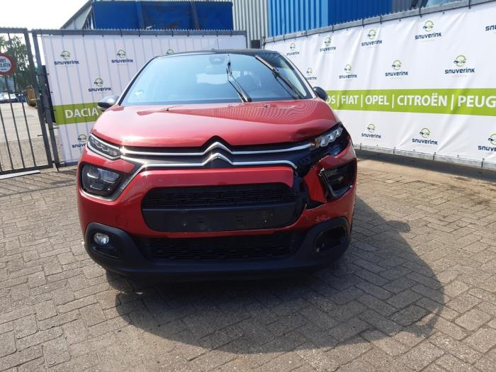 Citroen C3 1.2 12V e-THP PureTech 110 Sloopvoertuig (2021, Rood)