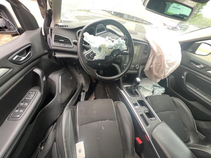 Renault Megane IV 1.5 Energy dCi 110 Sloopvoertuig (2016, Bruin)