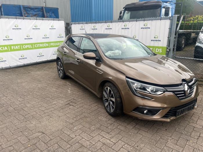 Renault Megane IV 1.5 Energy dCi 110 Sloopvoertuig (2016, Bruin)