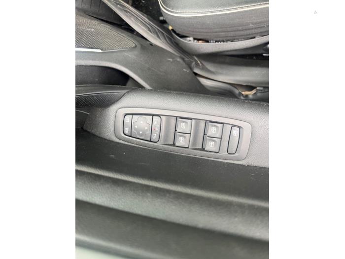 Renault Megane IV 1.5 Energy dCi 110 Sloopvoertuig (2016, Bruin)