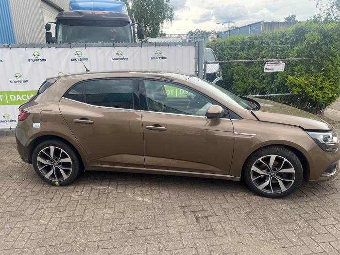 Renault Megane IV 1.5 Energy dCi 110 Sloopvoertuig (2016, Bruin)