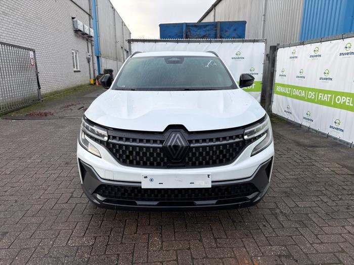 Renault Austral 1.2 E-Tech Hybrid 200 Sloopvoertuig (2023, Wit)