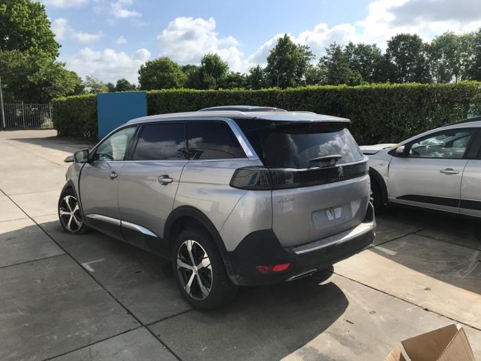 Peugeot 5008 II 1.2 12V e-THP PureTech 130 Sloopvoertuig (2024, Grijs)