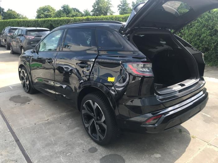 Renault Austral 1.2 E-Tech Full Hybrid 200 Sloopvoertuig (2024, Zwart)