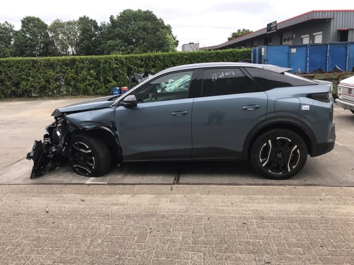 Peugeot 3008 III e-3008 210 73 kWh Sloopvoertuig (2024, Blauw)