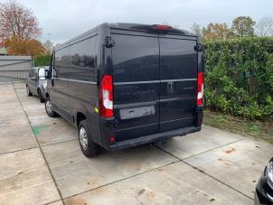 Peugeot Boxer 2.2 BlueHDi 140 Sloopvoertuig (2024, Grijs)