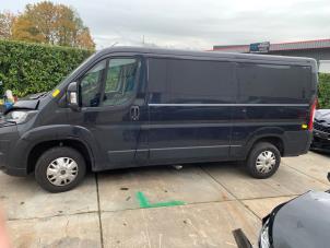 Peugeot Boxer 2.2 BlueHDi 140 Sloopvoertuig (2024, Grijs)