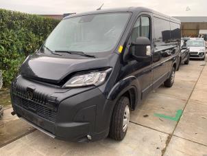 Peugeot Boxer 2.2 BlueHDi 140 Sloopvoertuig (2024, Grijs)