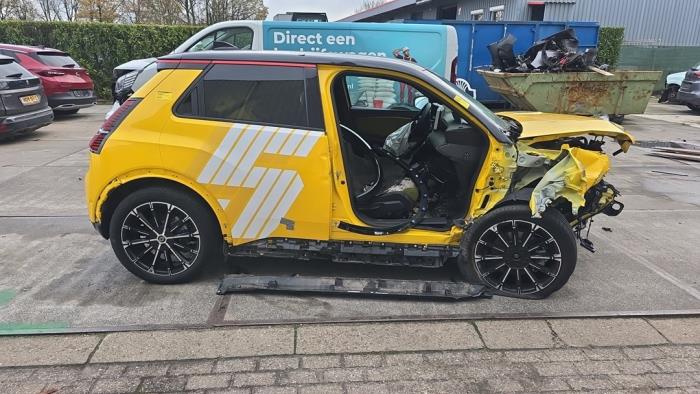 Renault 5 E-Tech electric 52 kWh Sloopvoertuig (2024, Geel)