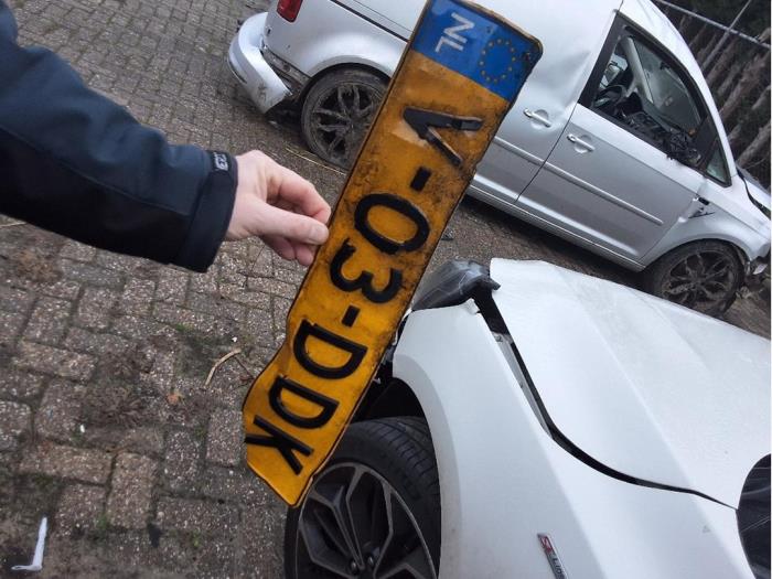 Renault Master III 2.3 dCi 150 16V Schadevoertuig (2024, Grijs)