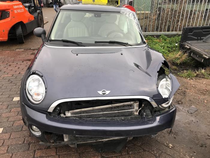Mini Mini 1.6 Cooper D 16V Sloopvoertuig (2013, Zilvergrijs)