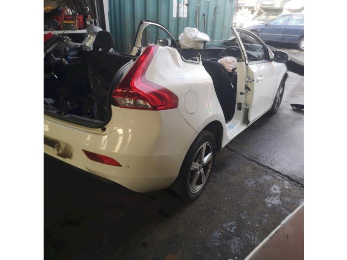 Volvo V40 1.6 D 16V Sloopvoertuig (2014, Wit)