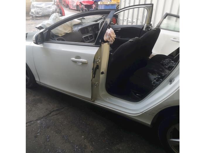 Volvo V40 1.6 D 16V Sloopvoertuig (2014, Wit)