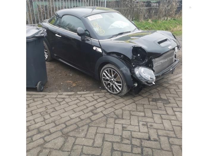 Mini Coupe 1.6 16V Cooper S Sloopvoertuig (2012, Grijs, Zwart)