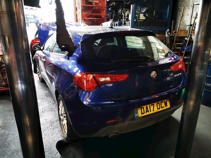 Alfa Romeo Giulietta 1.4 TB 16V MultiAir Sloopvoertuig (2017, Blauw)