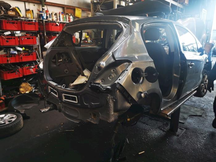 Opel Corsa E 1.4 Turbo 16V Sloopvoertuig (2018, Grijs)