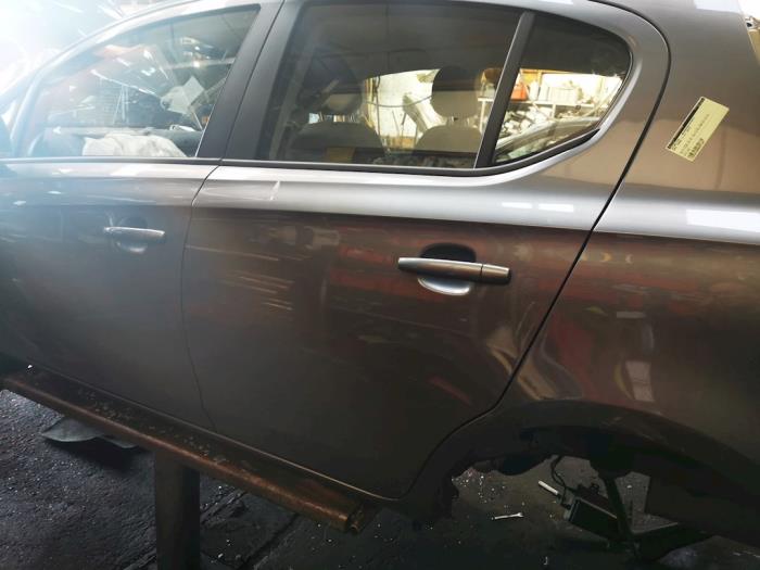 Opel Corsa E 1.4 Turbo 16V Sloopvoertuig (2018, Grijs)