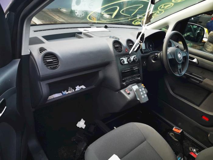 Volkswagen Caddy III 1.6 TDI 16V Sloopvoertuig (2013, Metallic, Zwart)