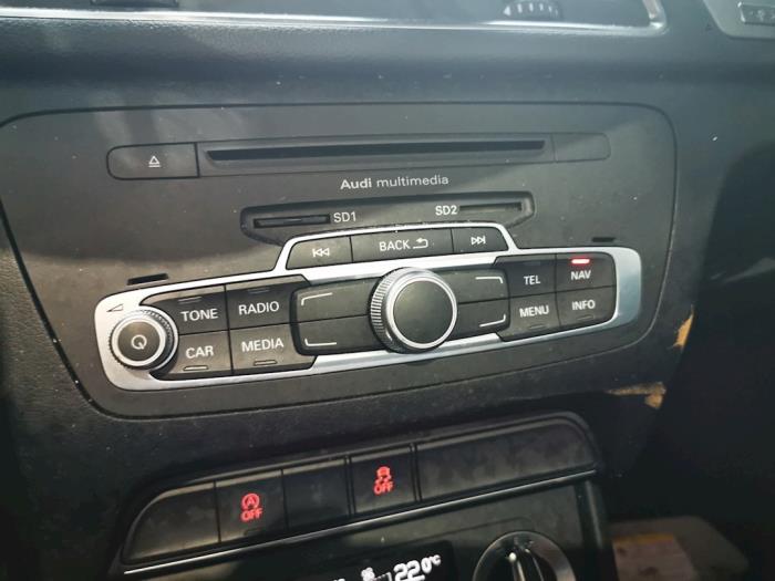 Audi Q3 2.0 16V TFSI 170 Quattro Sloopvoertuig (2012, Metallic, Zilvergrijs)