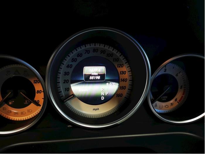 Mercedes E E-220 CDI 16V BlueTEC Sloopvoertuig (2014, Grijs)