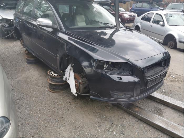 Volvo V50 Sloopvoertuig (2008, Zwart)
