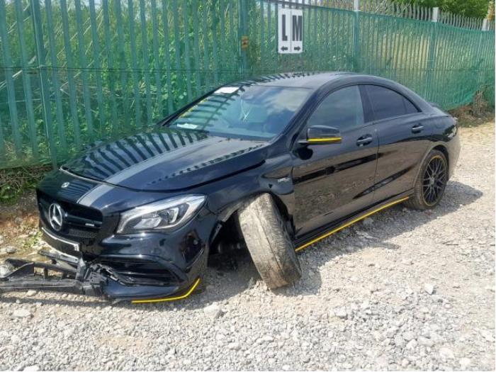 Mercedes CLA 2.0 AMG CLA-45 Turbo 16V Sloopvoertuig (2018, Metallic, Zwart)