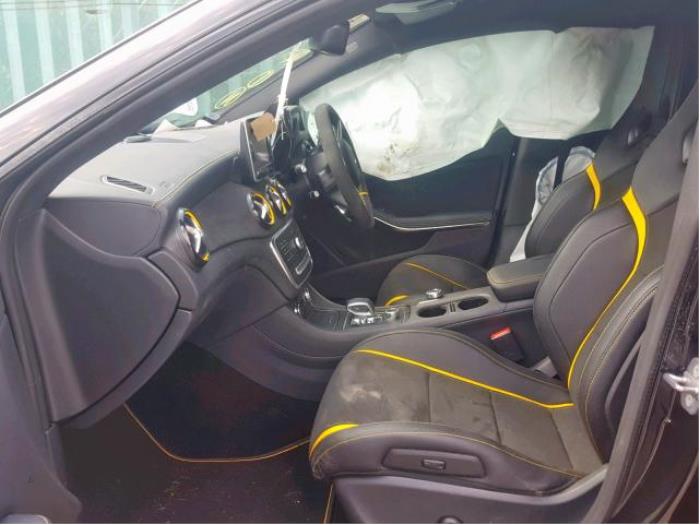 Mercedes CLA 2.0 AMG CLA-45 Turbo 16V Sloopvoertuig (2018, Metallic, Zwart)