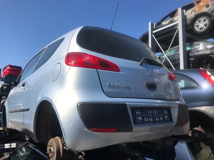 Mitsubishi Colt 1.1 12V Sloopvoertuig (2005, Blauw)