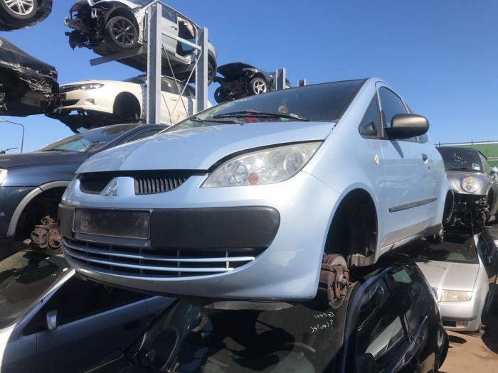 Mitsubishi Colt 1.1 12V Sloopvoertuig (2005, Blauw)