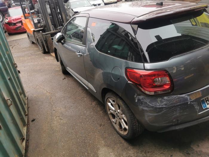 Citroen DS3 1.6 16V VTS THP 155 Sloopvoertuig (2011, Grijs)