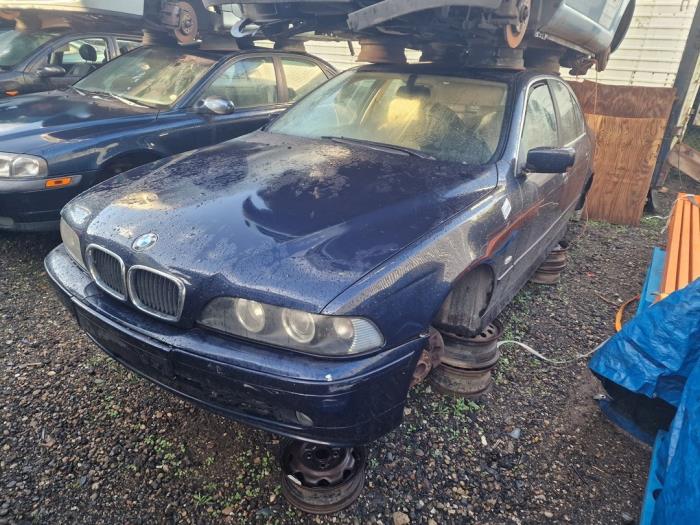 BMW 5 serie 520i 24V Sloopvoertuig (2001, Blauw)