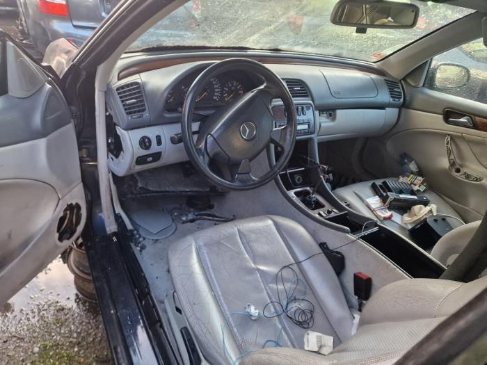 Mercedes CLK 2.3 230K 16V Sloopvoertuig (1997, Blauw)